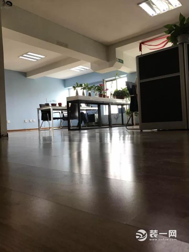 济南城市人家装饰公司内部图 济南城市人家装饰公司内部图