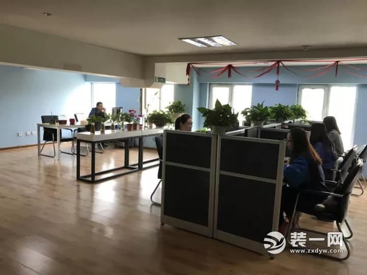 济南城市人家装饰公司内部图 济南城市人家装饰公司内部图